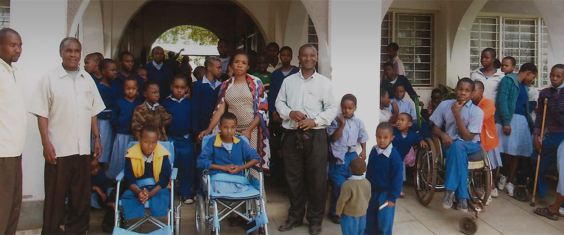 Les sociétés du groupe MAEDA soutiennent le programme "Sourire pour tous dans le monde".